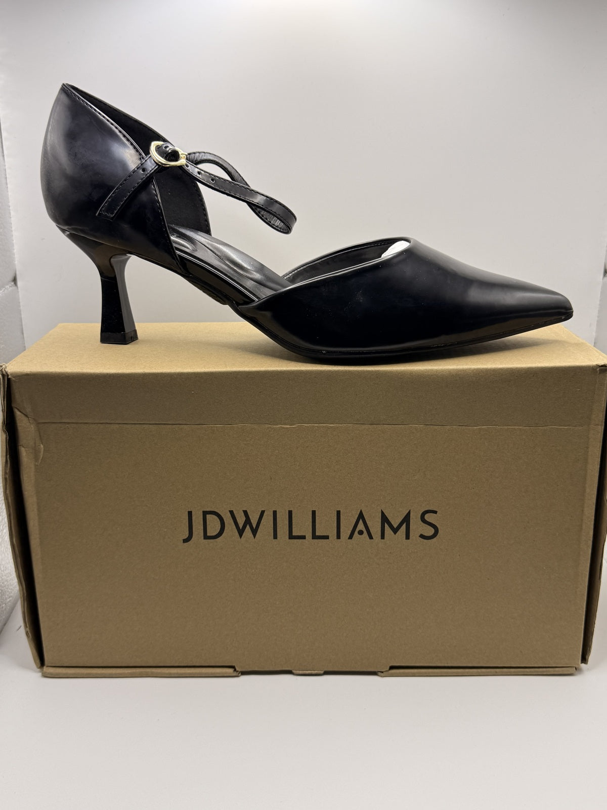 Elegant Black Pointed Toe Kitten Heel Shoes with Ankle Strap