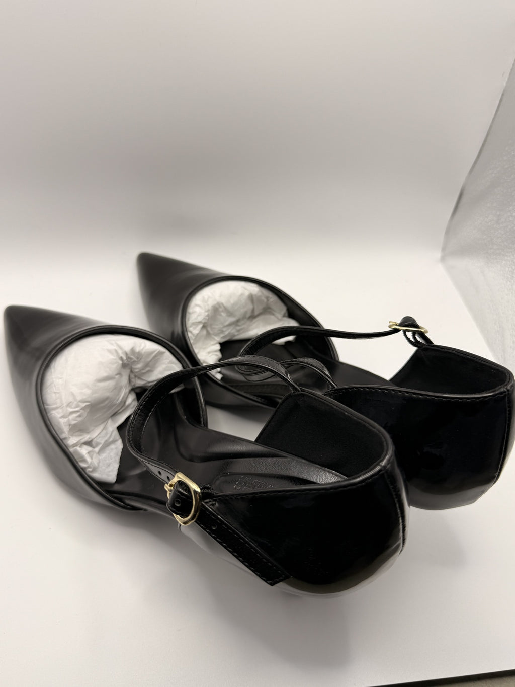 Elegant Black Pointed Toe Kitten Heel Shoes with Ankle Strap