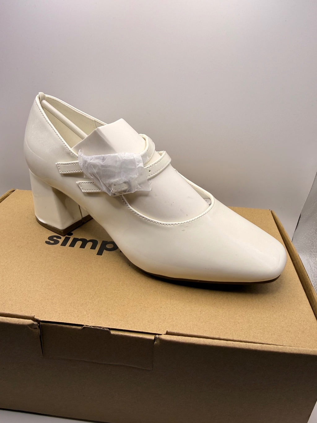 Elegant White Patent Style Mary Jane Block Heel Shoes UK 6 EU 37