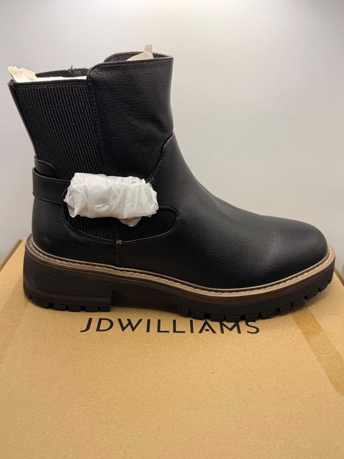 Black Ankle Boots with Chunky Sole and Side Zip
