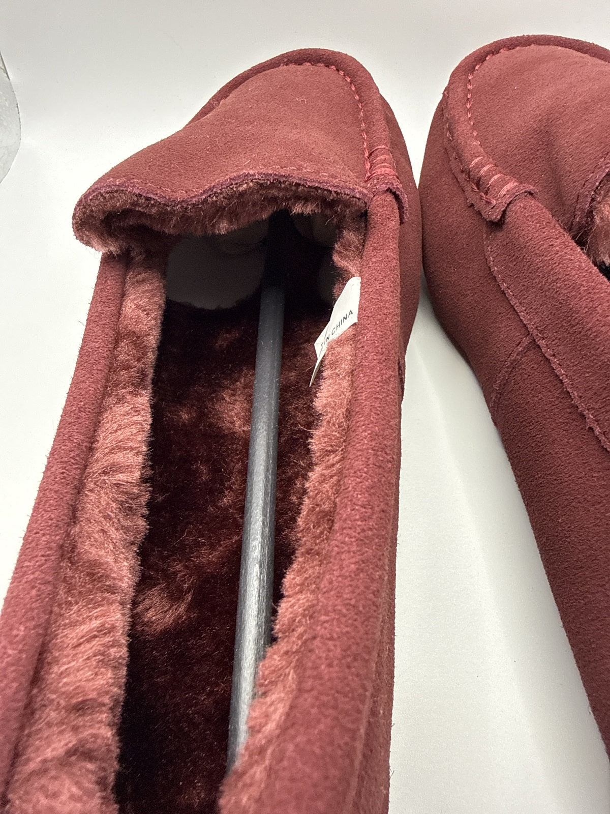 Ladies Burgundy Suede Effect Moccasin Slippers with Plush Lining Size 6